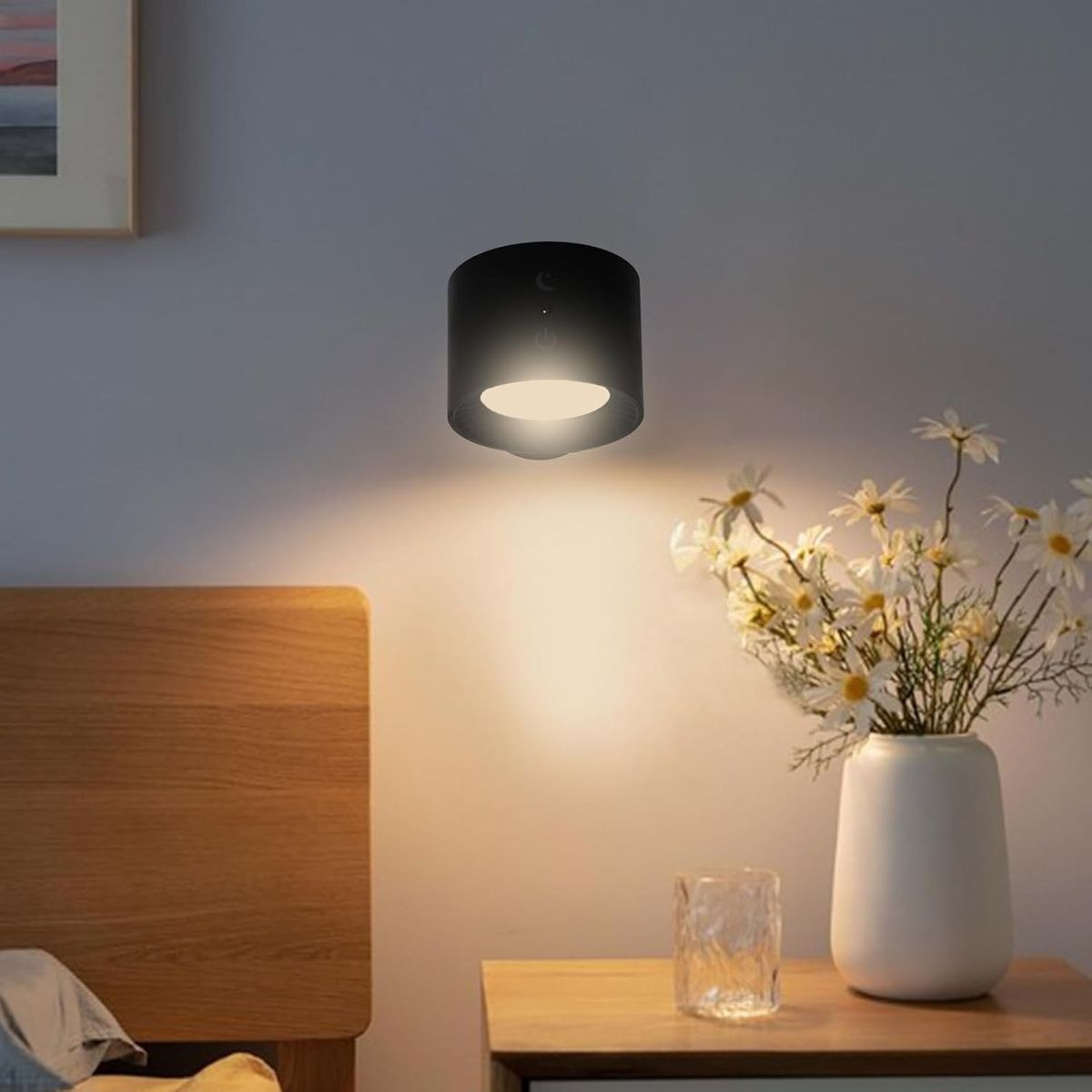 Rechargeable Indoor Wall Light with Remote Control, 1.8W variant image 4