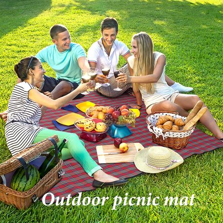 150 x 200cm Folding Picnic Blanket with Carrying Handle variant image 10