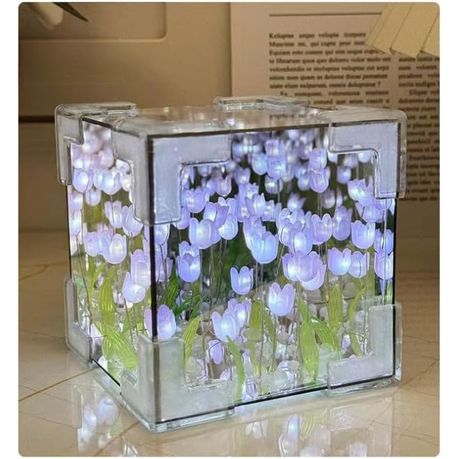 2 in 1 Mirror Night Light, Cube Mirror Lamp with LED Tulips variant image 4