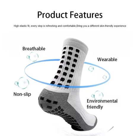 2 Pairs Of Football Socks - White variant image 4