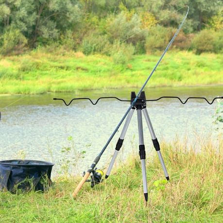 Folding Fishing Rod Tripod Bracket variant image 2
